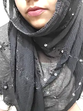 Miss Rose   online show from September 25, 2025, 4:57 pm