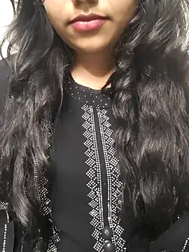 Miss Rose   online show from October 5, 2025, 2:52 pm