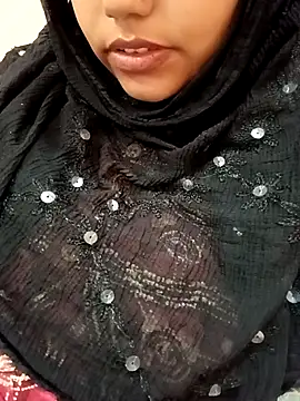 Miss Rose   online show from October 28, 2025, 6:01 am