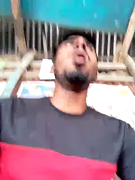 LesserUpset online show from December 14, 2025, 6:52 am