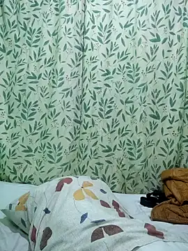 Lilo-skinny online show from October 17, 2025, 2:59 am