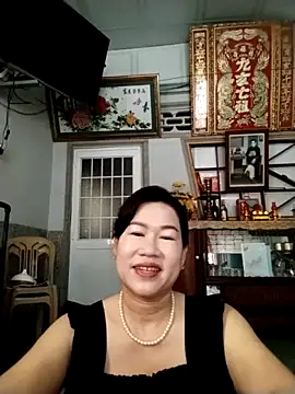 Tyty xx online show from October 9, 2025, 11:49 pm