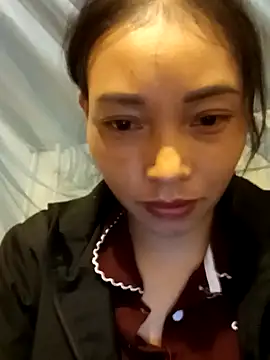 Snapshot of Phiny_xx chatting on September 29, 2025, 2:23 pm Phiny xx online show from September 29, 2025, 2:23 pm