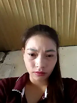 Snapshot of Phiny_xx chatting on September 30, 2025, 4:51 am Phiny xx online show from September 30, 2025, 4:51 am