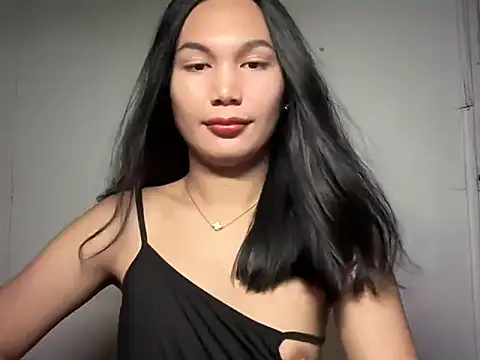 FelicityLincoln online show from June 4, 2026, 2:22 pm