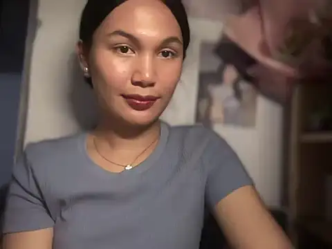 FelicityLincoln online show from May 16, 2026, 2:49 pm