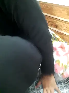 Minakshi 677 online show from October 17, 2025, 4:05 am