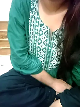 Minakshi 677 online show from October 9, 2025, 3:29 am