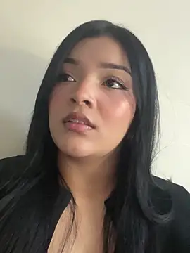 EmmaBlossom online show from October 12, 2025, 7:26 pm