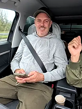 Young Arab and Gay Daddy online show from November 15, 2025, 1:26 pm