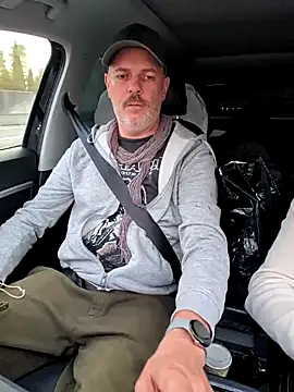 Young Arab and Gay Daddy online show from November 14, 2025, 4:10 pm