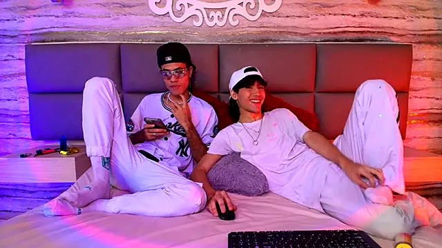 Lovers 21 online show from September 28, 2025, 8:27 pm