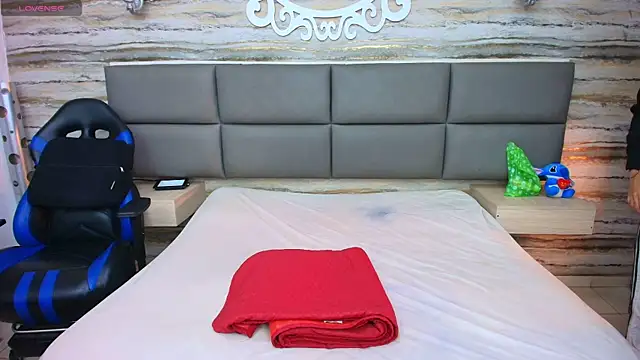 Lovers 21 online show from October 24, 2025, 12:20 am