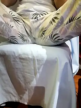 Snapshot of Valentina_morsh chatting on November 23, 2025, 3:38 am Valentina morsh online show from November 23, 2025, 3:38 am