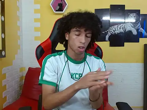 xion ez online show from October 28, 2025, 7:57 pm