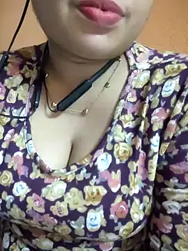 miss kheyali online show from October 9, 2025, 7:14 pm