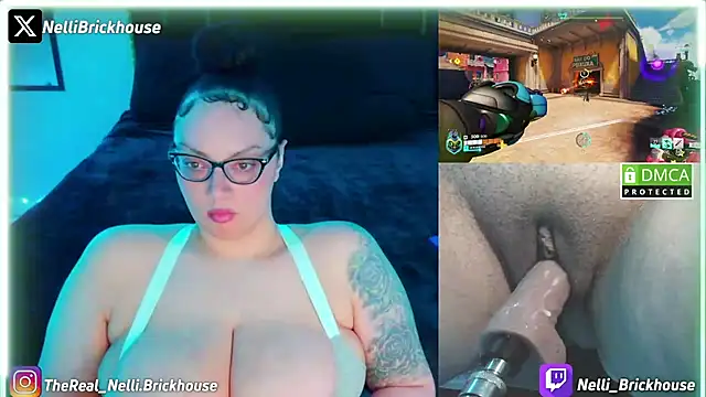 Snapshot of Nelli_Brickhouse chatting on July 8, 2026, 7:09 am Nelli Brickhouse online show from July 8, 2026, 7:09 am