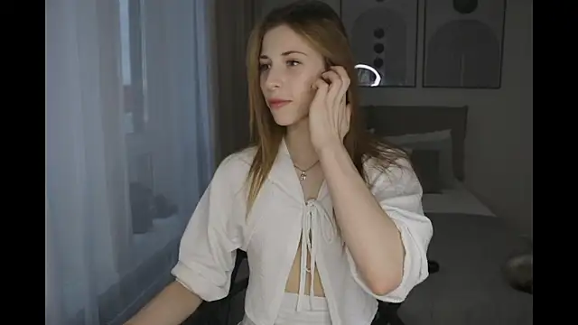 Snapshot of magnificent_Destiny chatting on November 11, 2025, 11:38 am magnificent Destiny online show from November 11, 2025, 11:38 am