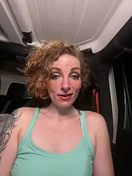 arianna1993 online show from March 11, 2026, 4:28 am