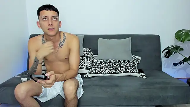 joe foxx online show from December 17, 2025, 10:26 pm