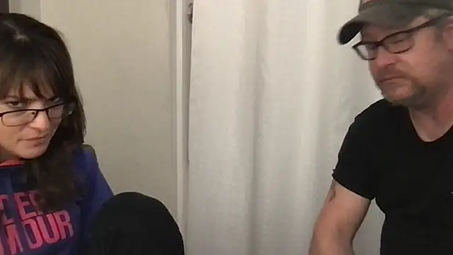 Snapshot of ibanezman4life chatting on November 16, 2025, 9:47 am ibanezman4life online show from November 16, 2025, 9:47 am