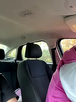 Snapshot of ibanezman4life chatting on November 13, 2025, 8:57 pm ibanezman4life online show from November 13, 2025, 8:57 pm