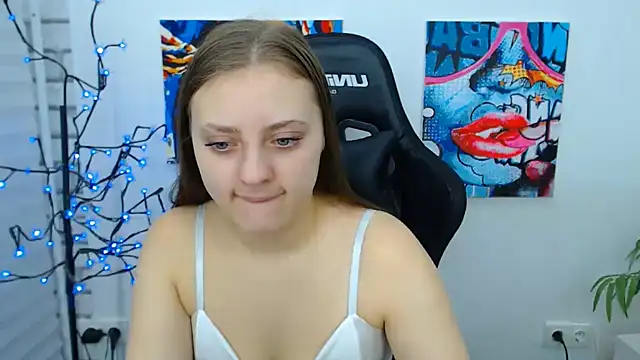 ArinaBelle online show from November 27, 2025, 12:33 am