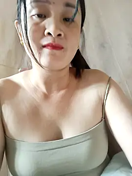 Paul-paul11 online show from November 2, 2025, 2:27 am