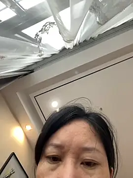 Snapshot of POS001 chatting on September 26, 2025, 11:11 pm POS001 online show from September 26, 2025, 11:11 pm