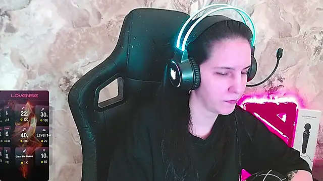 Snapshot of Irwi_Tomboy chatting on May 3, 2026, 2:09 pm Irwi Tomboy online show from May 3, 2026, 2:09 pm