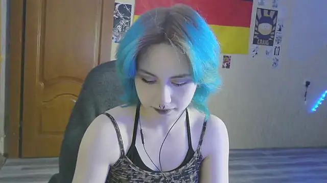 LeisaHopperstad online show from February 5, 2026, 2:13 pm