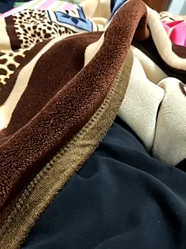 Pussy fucker1307 online show from November 27, 2025, 4:18 pm