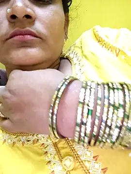 navyasree143 online show from October 26, 2025, 3:12 pm