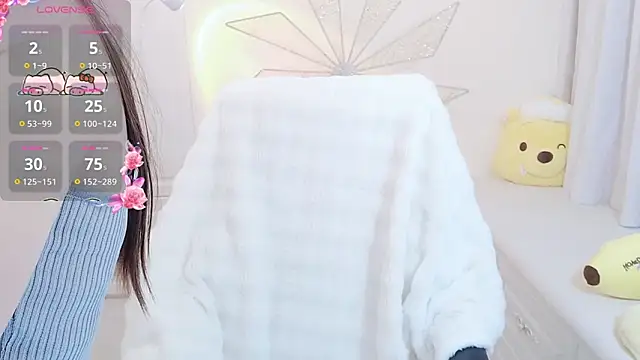 Coco-Di online show from October 22, 2025, 2:44 am