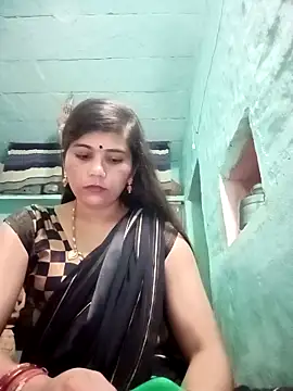 Sapna  wq1 online show from October 17, 2025, 7:04 pm