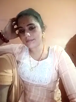 Sapna  wq1 online show from October 12, 2025, 10:33 pm