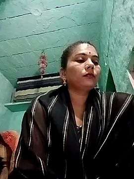 Sapna  wq1 online show from October 19, 2025, 6:10 pm