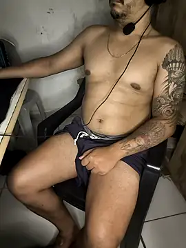 Snapshot of gtzmoreno chatting on February 19, 2026, 11:56 pm gtzmoreno online show from February 19, 2026, 11:56 pm