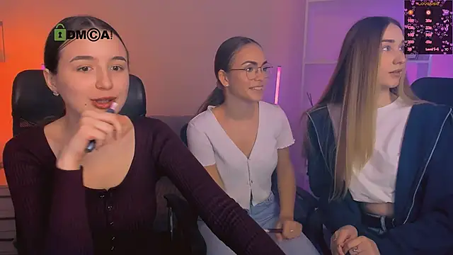 leslie bird online show from November 29, 2025, 10:15 am