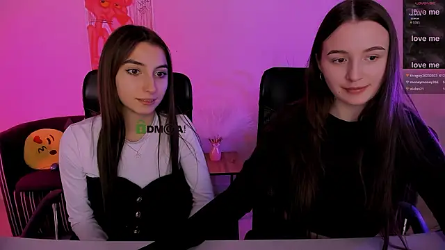 Snapshot of leslie_bird chatting on February 10, 2026, 12:59 pm leslie bird online show from February 10, 2026, 12:59 pm