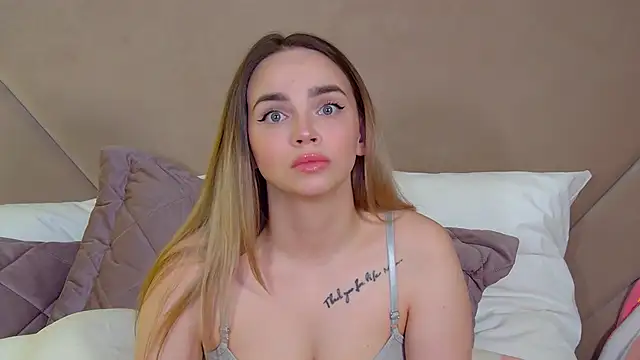 AnitaVenture online show from January 17, 2026, 4:27 am