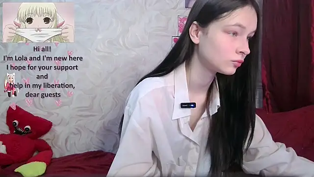 Snapshot of LolaVibe chatting on October 21, 2025, 10:09 pm LolaVibe online show from October 21, 2025, 10:09 pm