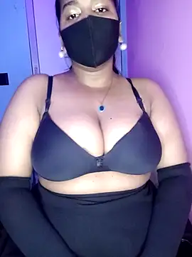 Hot Girl Dimple online show from October 24, 2025, 10:42 pm