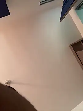 Dania Oconor online show from November 26, 2025, 9:59 pm