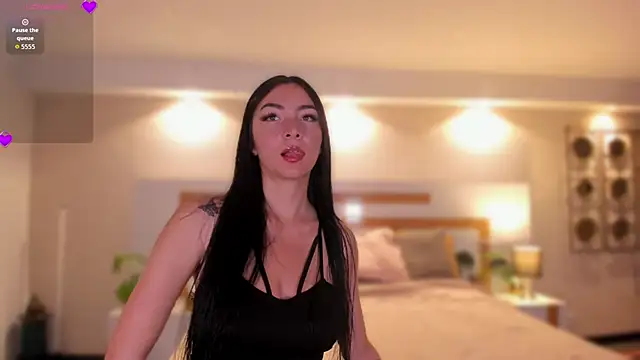 Violeta dh online show from April 15, 2026, 11:05 am