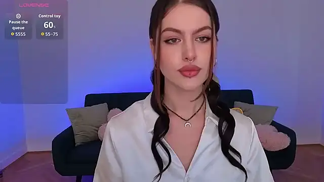 Mira Belle online show from September 27, 2025, 2:12 pm