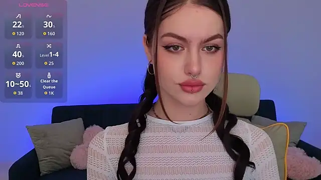 Mira Belle online show from September 28, 2025, 1:18 pm