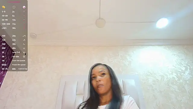 Layla lell online show from March 29, 2026, 12:18 pm