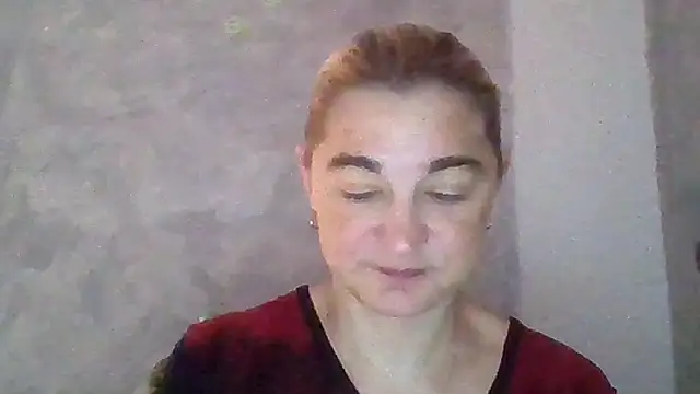 Snapshot of GoldenAngelMilf chatting on October 17, 2025, 7:33 am GoldenAngelMilf online show from October 17, 2025, 7:33 am