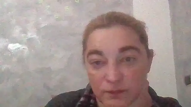 Snapshot of GoldenAngelMilf chatting on February 23, 2026, 5:30 am GoldenAngelMilf online show from February 23, 2026, 5:30 am